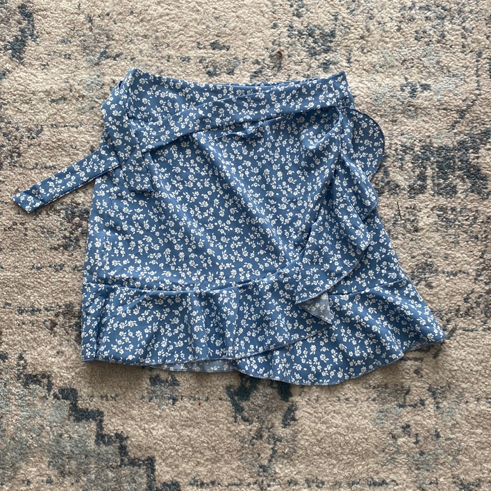 SHEIN Sky Blue Floral Skirt